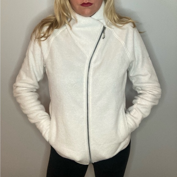 Cutter & Buck Jackets & Blazers - Cutter & Buck Cozy fleece jacket in white size S